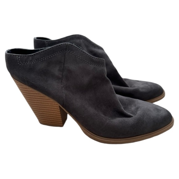 DV by Dolce Vita Shoes - DOLCE VITA (DV)Women’s Grey Casual SlipOn Ankle Bootie BlockHeels Boots-Size 8.5